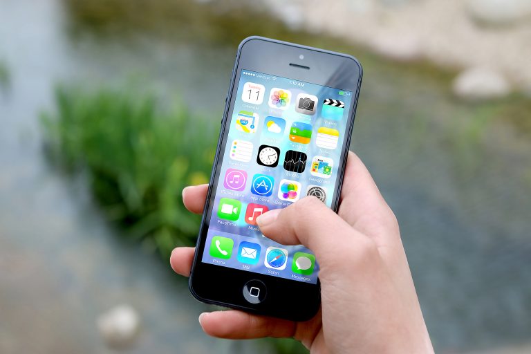 Go for a Professional iPhone Repair Service Provider